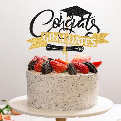 Yousheng Gratulacje 2024 Ukończenie tortu Topper Sezon ukończenia szkoły Urodzinowy tort Wkładka Gratulacje Grad Party Decor Supplies
