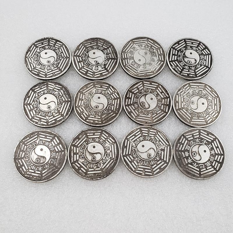 Antique handicrafts, brass material, twelve zodiac animals, silver dollars, commemorative coins, commemorative medals