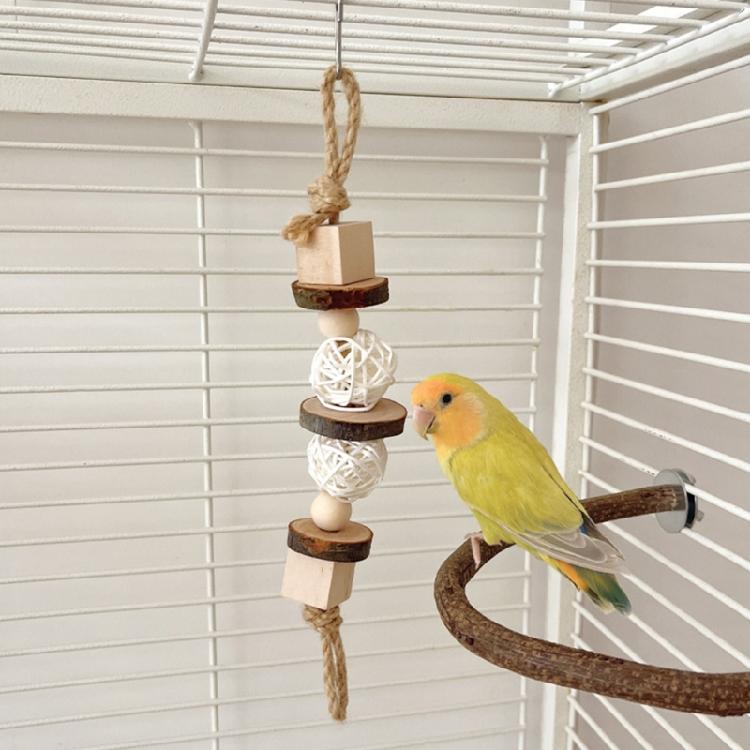 Small Bird Chew Resistances Beaks Grinding Toy Parakeets Chew Molar Hangable Toy