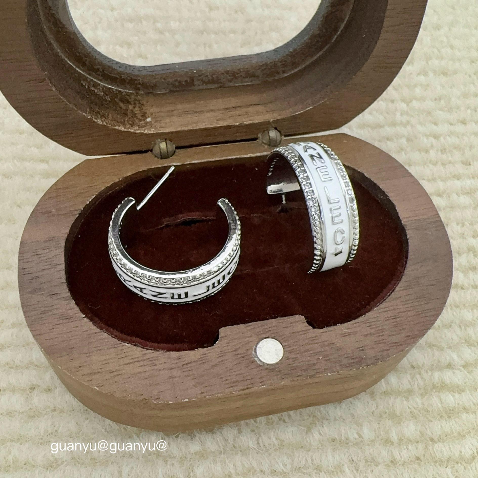 

High-End Zircon Letter Stud Earrings: Elegant, Versatile Women s Jewelry