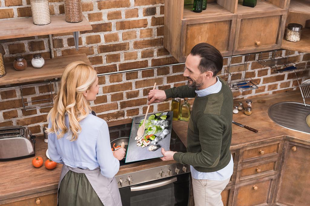 GLASS CUTTING BOARD 52x40 DRINK