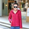 Leichte Daunenjacke Damen Herbst und Winter Neu Schlank Mode Kurz Kapuzenjacke