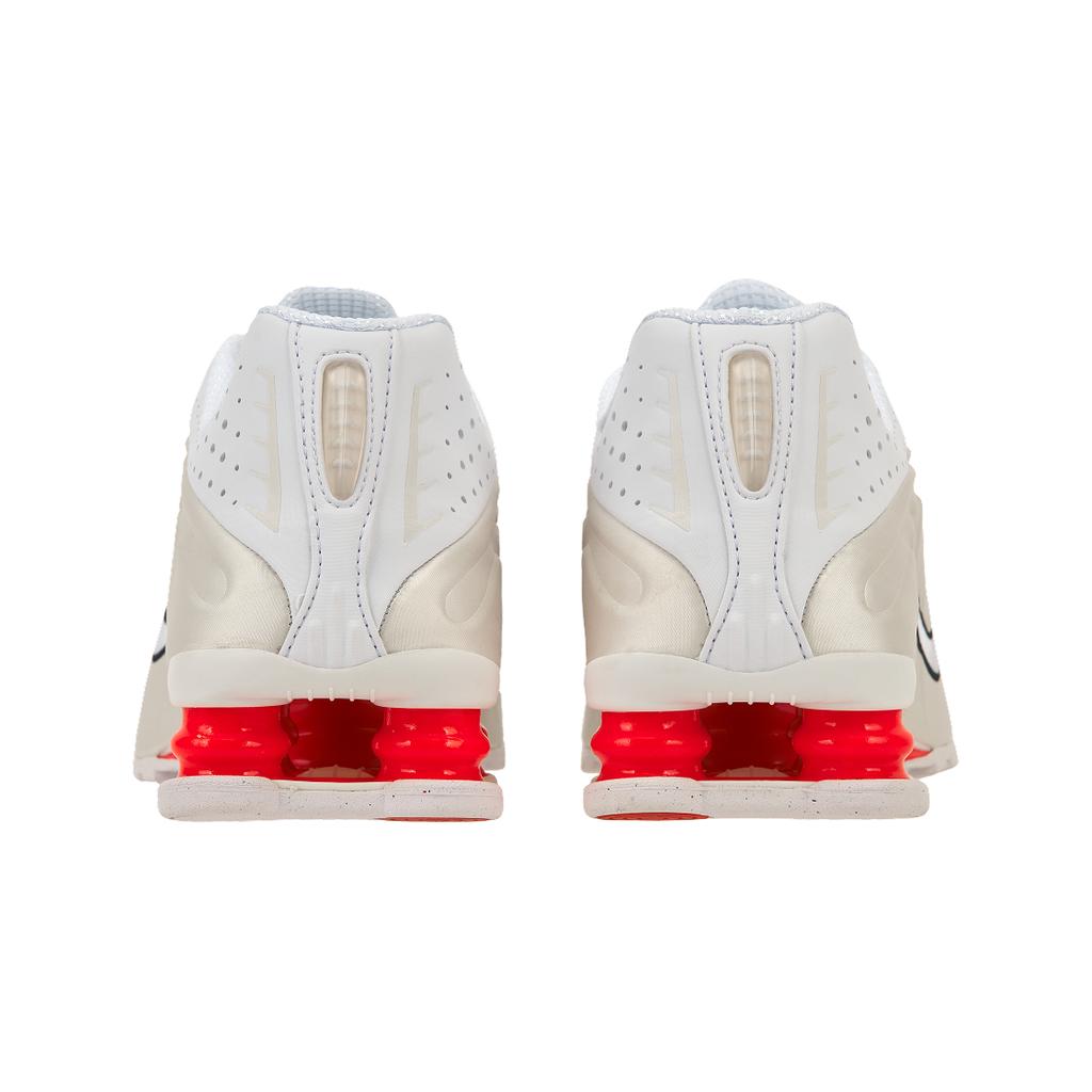 Nike Tênis Feminino Shox R4 Phantom Vermelho Picante Branco Creme AR3565-103