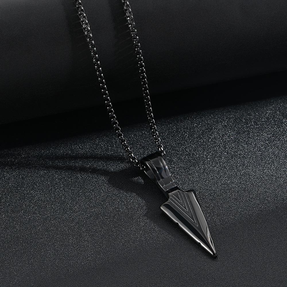 1pc Retro Triangular Spearhead Alloy Arrow Pendant Necklace, Trendy Hip Hop Zircon for Teenagers