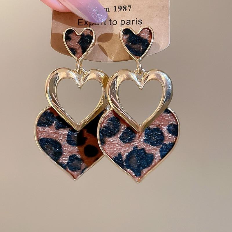 Silver Needle Leopard Geometric Earrings Vintage Maillard Temperament Premium Stud Earrings Fashion Daily Commuter Earrings