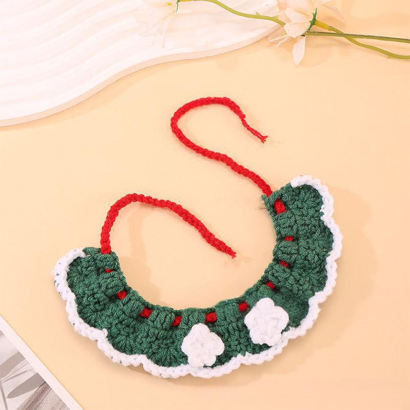Popular cute pet handmade DIY knitted cat collar decorative saliva towel fashionable versatile scarf small dog