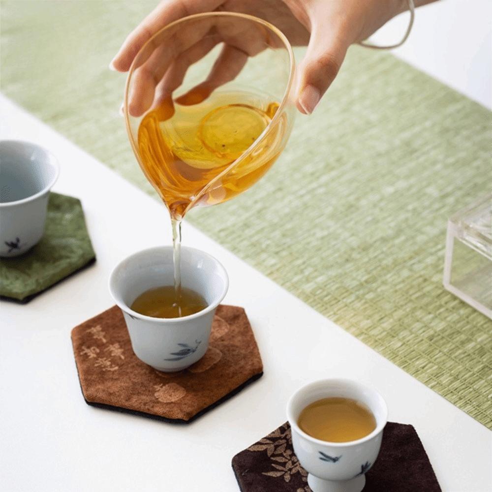 Hexagonal Chinese Vintage Tea Cup Coaster Tie-Dye Fabric Tea Cup Suacer Teacup Holder  Office