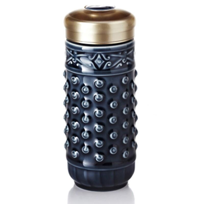 

Qian Tang Xuan Pomegranate Design Ceramic Portable Tea Cup