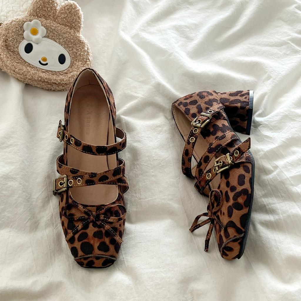 Small retro style leopard print thick heel Mary Jane shoes women's 2025 autumn and winter new square head high heel light mouth single shoes