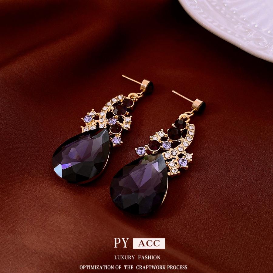 Französisches Gericht Strass-Wassertropfen Schmuckset: Luxuriöses Halsketten- und Ohrring-Set für Damen