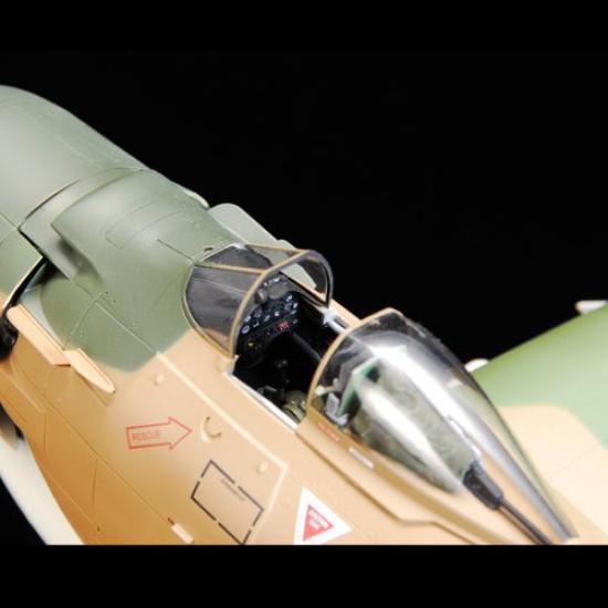 SWS Skyraider Air Force Type Injection Plastic Kit Zoukei-mura 1/32 A-1J