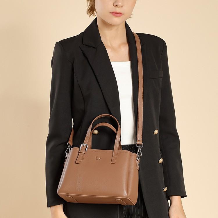 Commuter Versatile Leather Women's Bag New Cowhide Shoulder Messenger Bag Portable Tote Bag