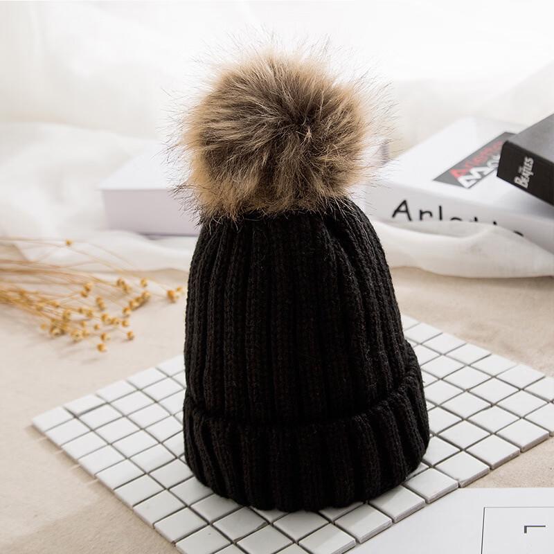 

Women s Faux Fox Fur Pom-Pom Knitted Beanie Hat 55-62cm