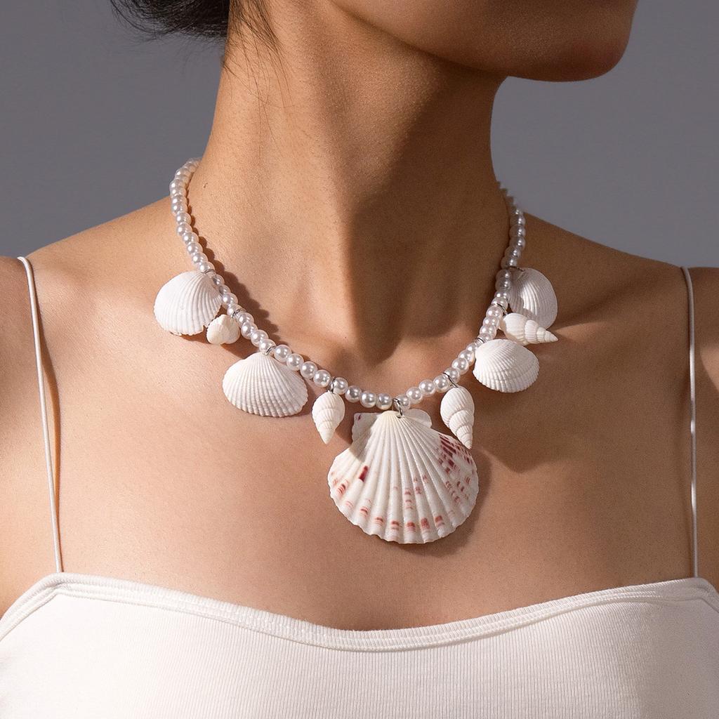 Vacation Beach Style Random Color Shape Natural Shell Pendant Pearl Women's Necklace