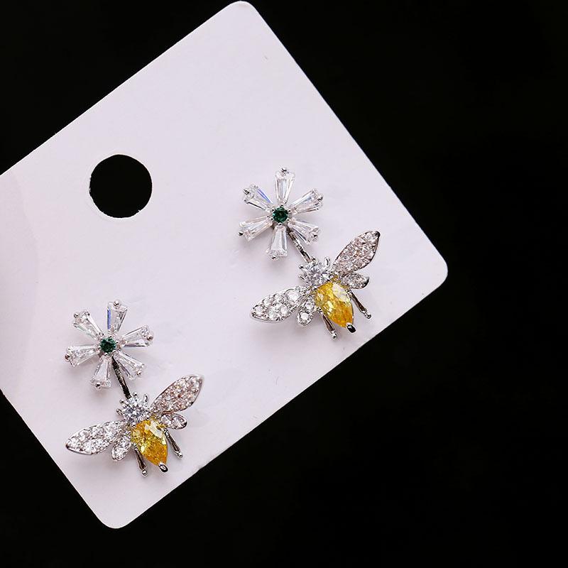 Fashion New Cute Sunflower Bee Earrings White Yellow Zircon Earrings Animal Girls Earrings Jewelry Gifts 925 Sterling Silver