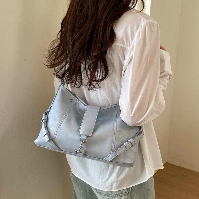 IELGY Ladies Tote Bag Large Capacity Spring Retro Commuter Messenger Bag