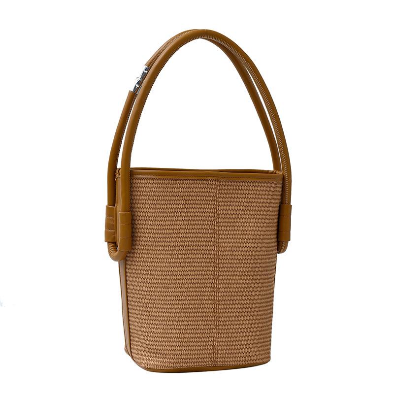 Stylish and Simple Woven Portable Bucket Bag Women's Autumn and Winter New High-end Seaside Vacation Shoulder Bag