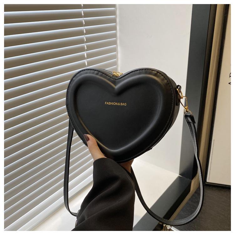 Women's 2024 Heart-Shaped Crossbody Bag - Trendy, Cute, Mini Shoulder Bag for Girls