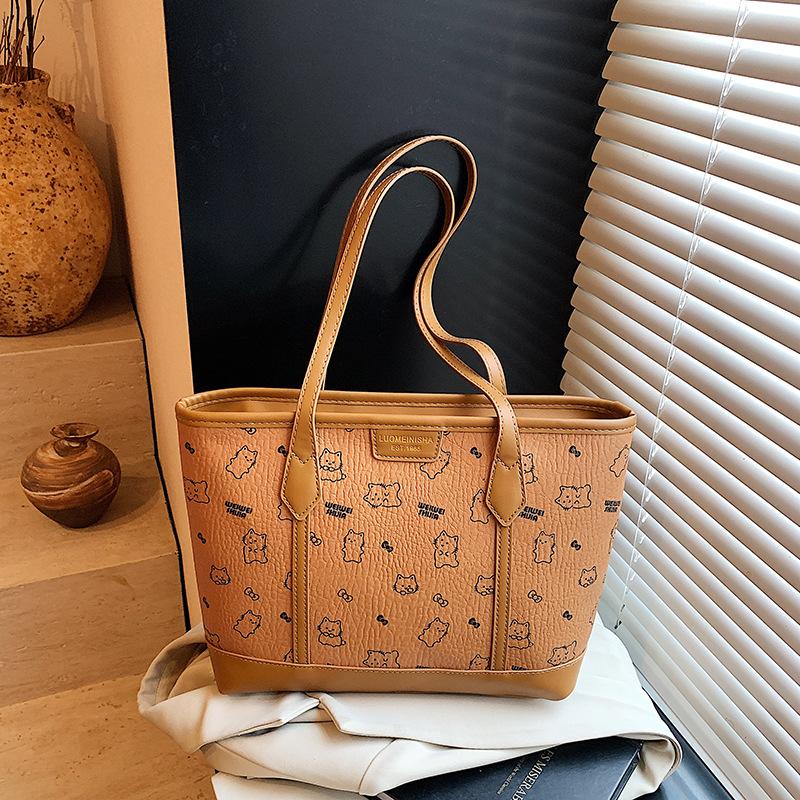 Tote Bag Large Capacity Bag Women's New Summer Fashion Armpit Bag Class Commuter Shoulder Bag