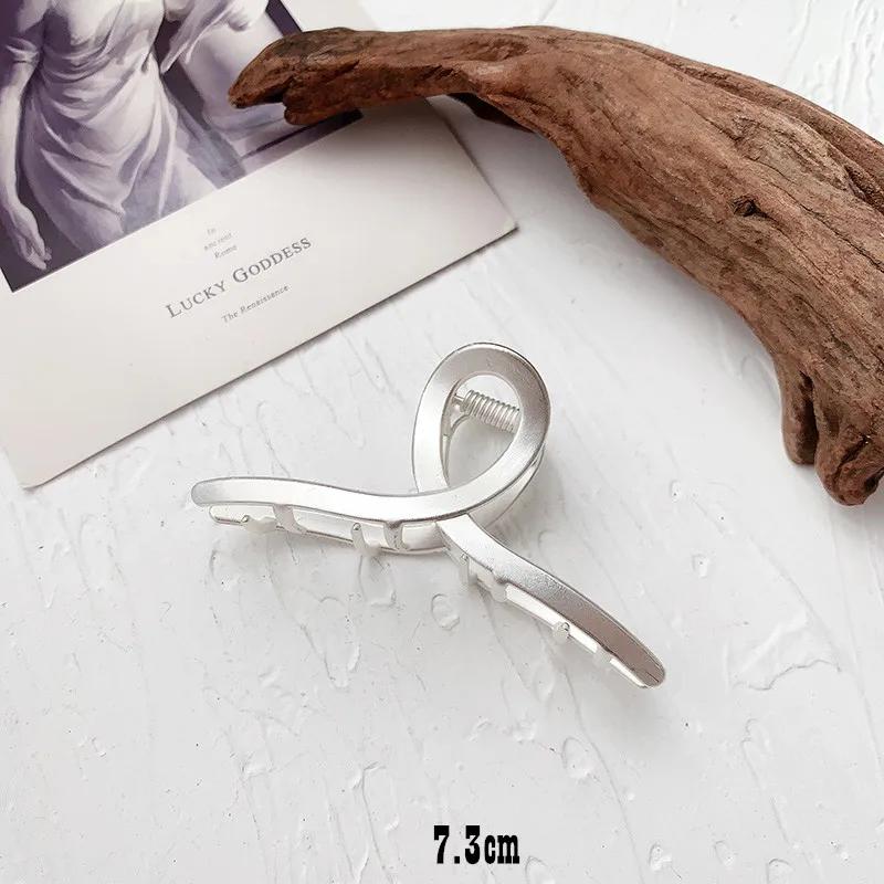 Kshmir 2020 Exaggerated Large Matte Metal Hair Clip European and American Style Hair Clip Headdress Women Head Clamp