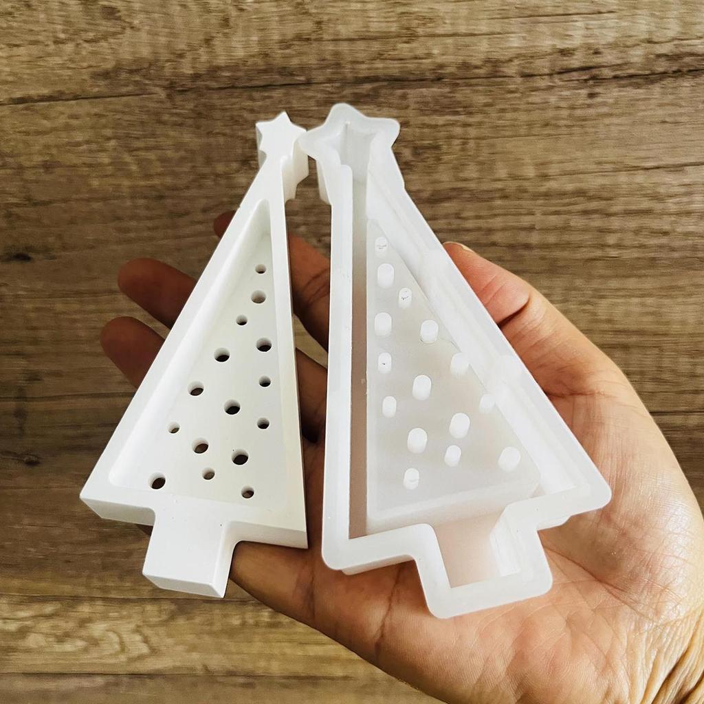 Christmas Tree Candle Mold Christmas-Themed Tealight Holder Mold 4 Pieces Reusable Holiday Decoration Making Mould For Chocolate