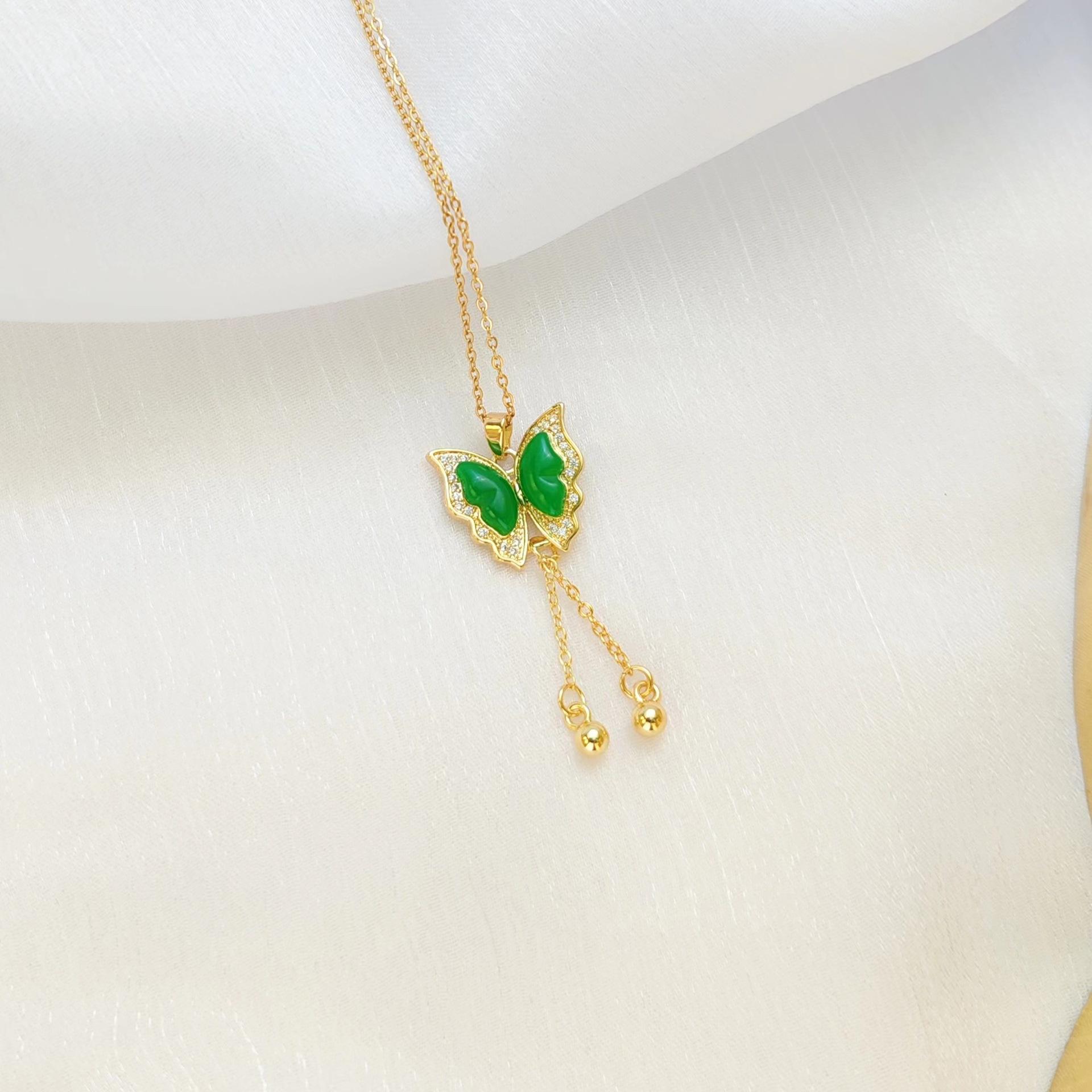 

Ожерелье из титановой стали с зеленым бахромчатым кулоном-бабочкой, женское, легкая роскошь, высокое качество, простое и универсальное, изысканная подвеска, цепочка для ключицы