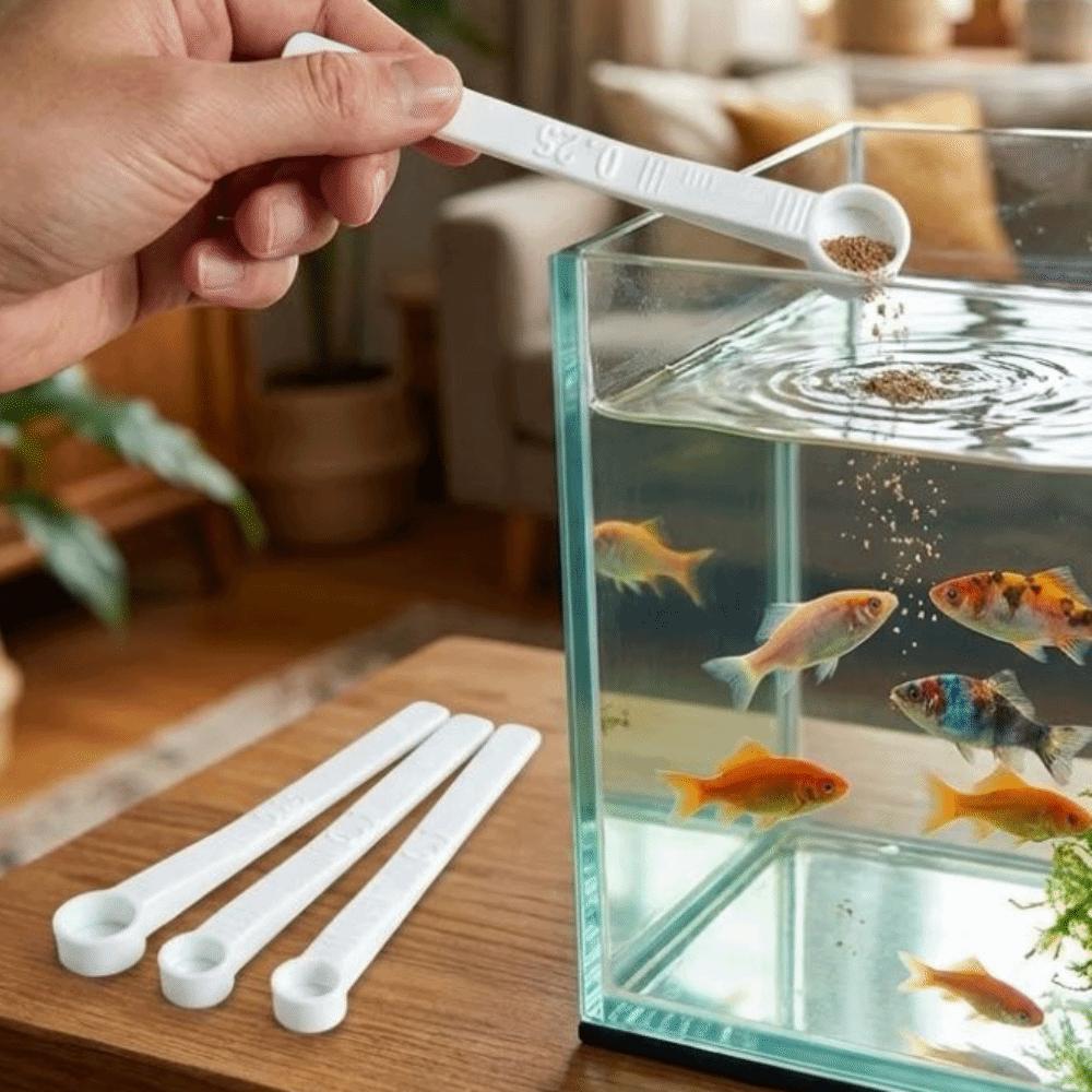 3Pcs Multi-size Fish Food Measuring Spoon Feeding Food Scoop Set  for Aquariums & Fish Tanks