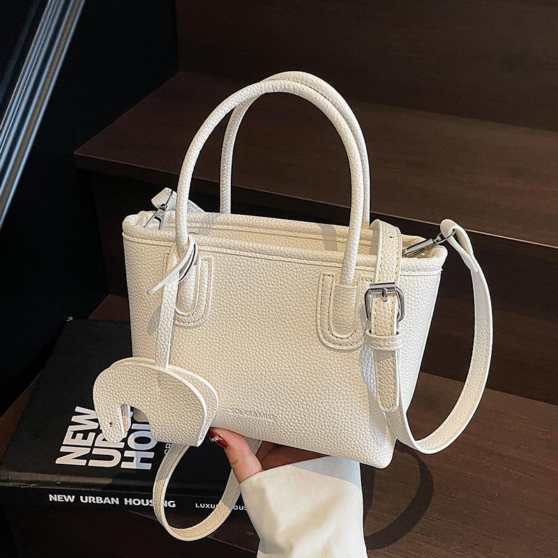 Fashion Retro Bucket Bag Women's Korean Version of Simple Casual Shoulder Bag 2025 New Niche Design Portable Messenger Bag