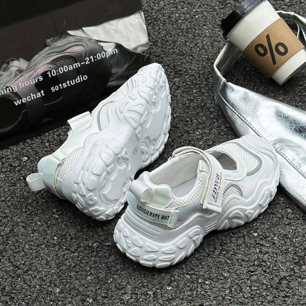 Thick-soled Ugly Cute Sports Sandals Women's Summer 2025 New Casual Breathable Hollow White Shoes Velcro Bag Head Sandals
