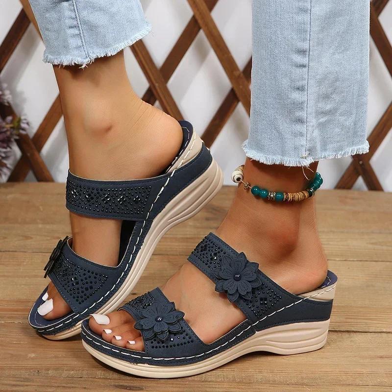 Fashion 2025 Summer Women Slippers Plus Size Women's Shoes Retro Roman Sandals Women Pu Casual Flower Wedge Sandals Platform Slippers