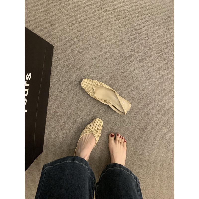 Retro thick heel niche woven bag head sandals women's shoes 2025 new summer black breathable square head single shoes