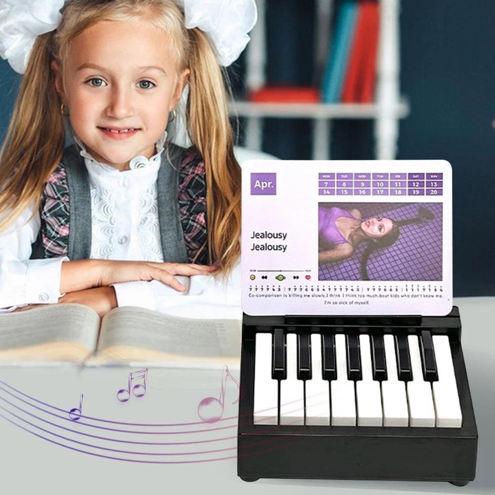 Olivia Piano Calendar 2025 Music Sheets Toy Desktop Peripheral Ornaments Piano Desk Calendar Mini Piano Calendar Gift for Fans