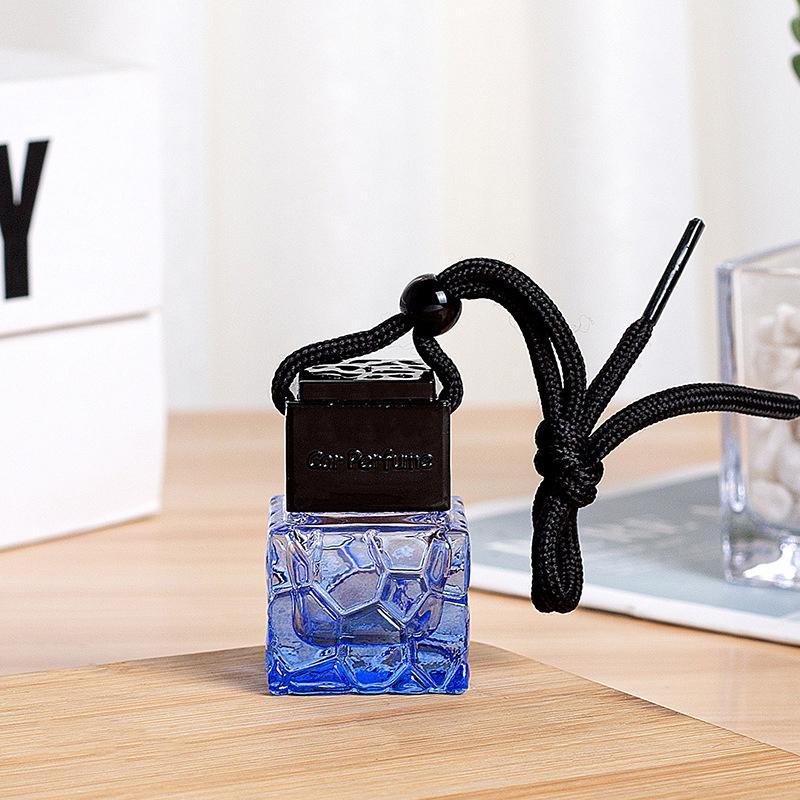 1Pcs 10Ml Rose Red Cap Colored Water Cube Empty Bottle Car Essential Oil Diffuser Fragrance Air Freshener Perfume Bottleornament