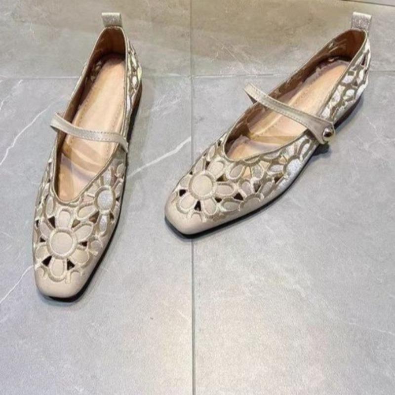 Fashion Summer New Square Head Shallow Mouth Fabric Hollow Breathable Metal Buckle Soft Sole Non-slip Low-top Shoes in The Heel Shoes