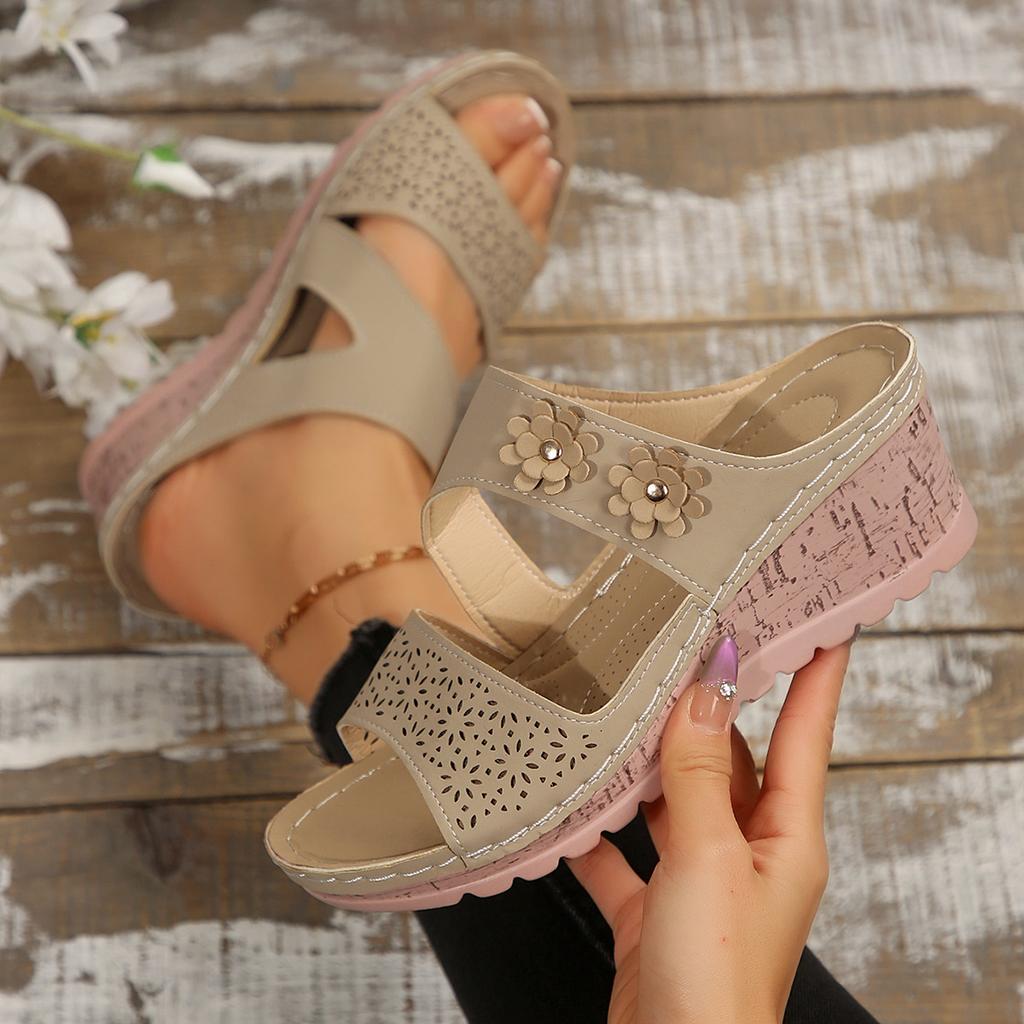 Flower-shaped Wedge Heels One-line Slippers Women's Hollowed-out Fish-mouth Thick-soled Shoes with Stitching Beach Flip-flops
