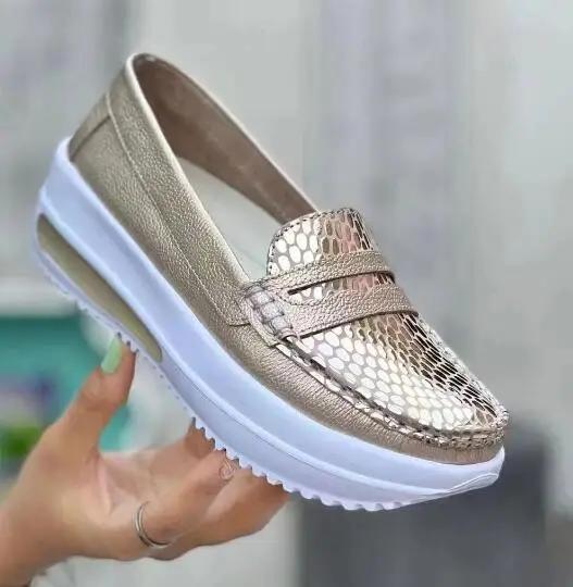 Fashion Luxury Designer Women Fashion Loafers Breathable Slip-On Vulcanized Shoes Casual Wedge Heel Lightweight Woman Sneakers