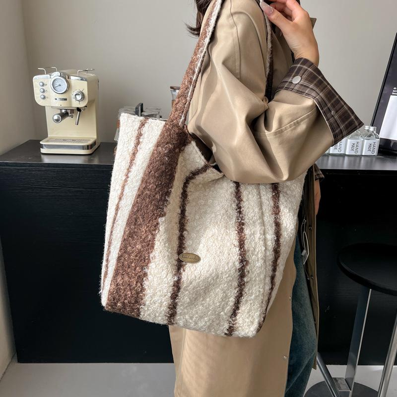 Korean New Autumn and Winter Plush Lazy Versatile Double-sided Shoulder Tote Bag Soft Waxy Japanese Student Bag Female