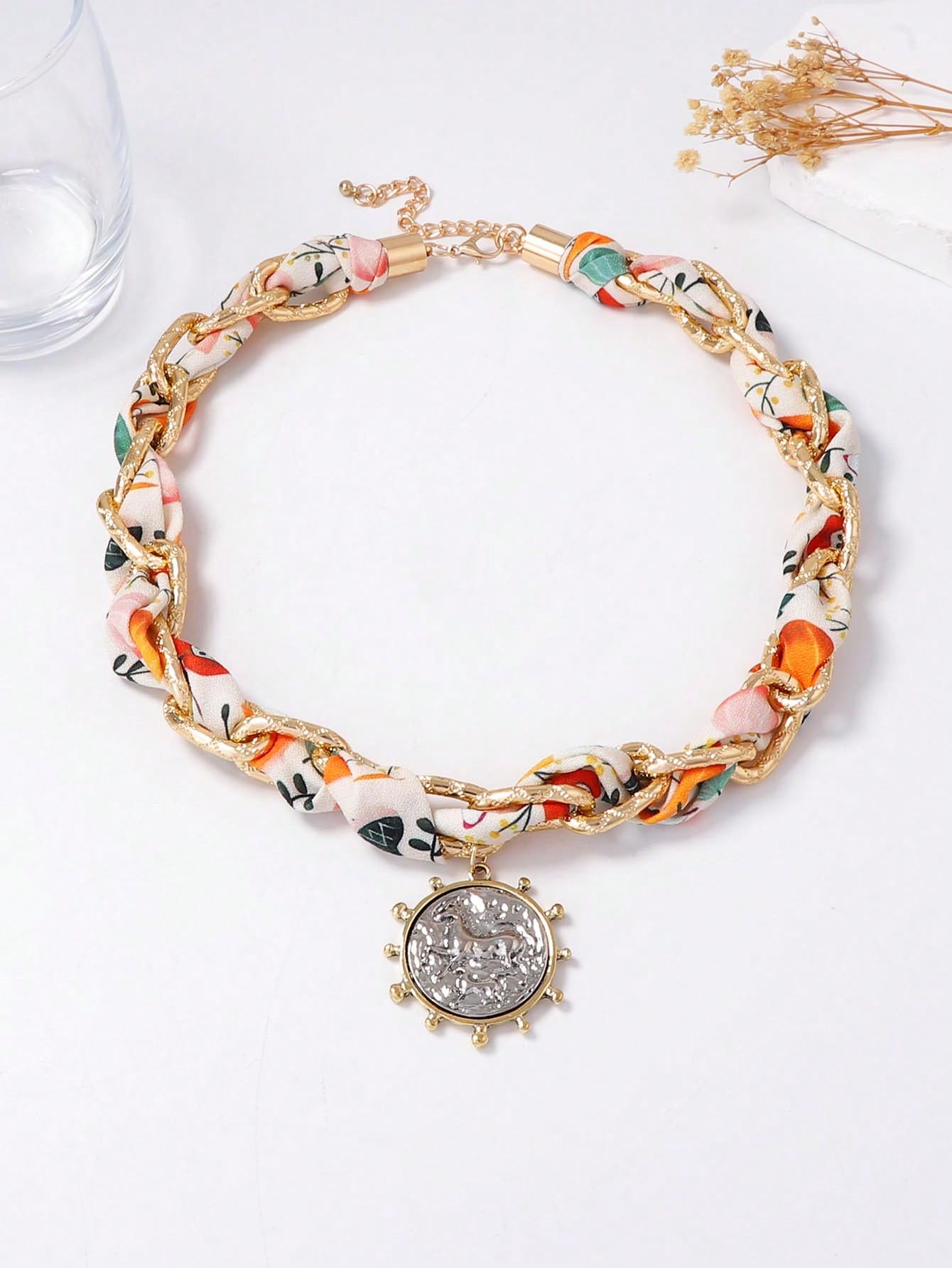 

Модное ожерелье для женских украшений разноцветный