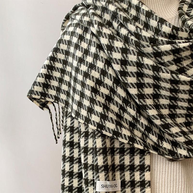 New Student Korean Plaid Versatile Scarf for Women Winter Warm Neck Protection Neck Scarf Tassel Shawl