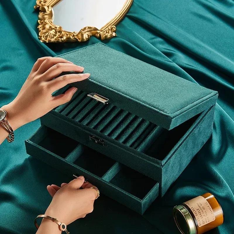 New Jewelry Velvet Dark Green Jewelry Box Necklace Storage Holder Flannel Gift Packaging Casket Desk Organizers Storage Box