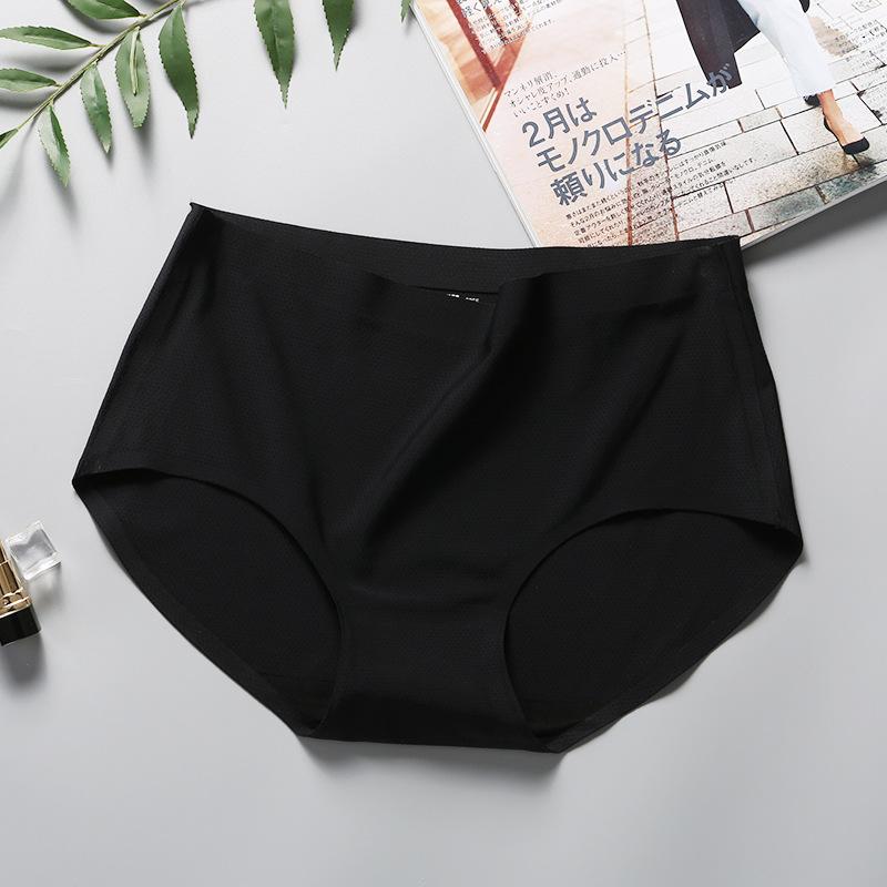 Women's Mid-Waist Plus Size Ice Silk Panties Seamless Breathable One-Piece Comfortable Panties