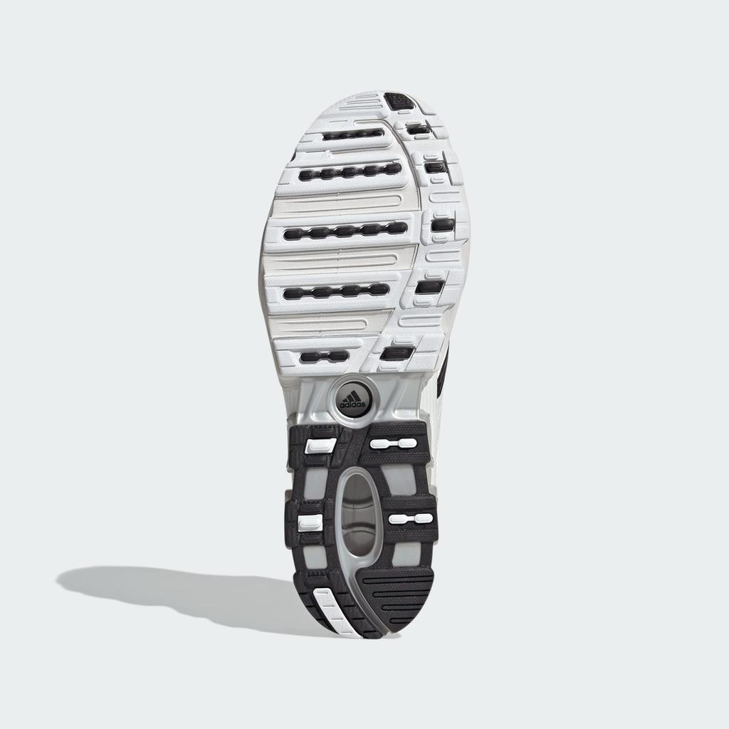 JP7121 Adidas Predator Megaride Footwear White (Men's)