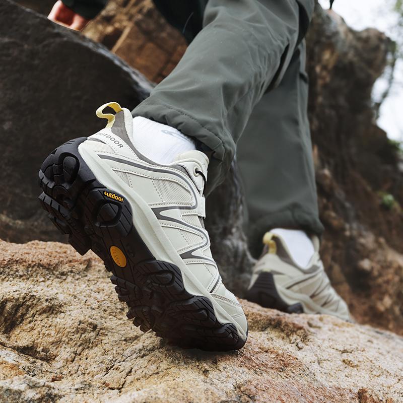New Outdoor Hiking Shoes For Couples Lightweight And Breathable Sports Shoes Suitable For Both Men And Women Camping