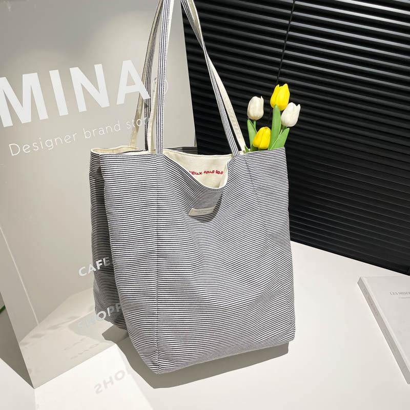 New niche design casual shoulder bag large capacity tote bag personalized trend student simple fashion commuter bag