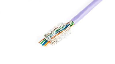 RJ45 Plug (8P8C) Through Category 5E Unshielded Awg 26-24 /Bag Contains 100 Pcs./X-Ml-5U-Ez