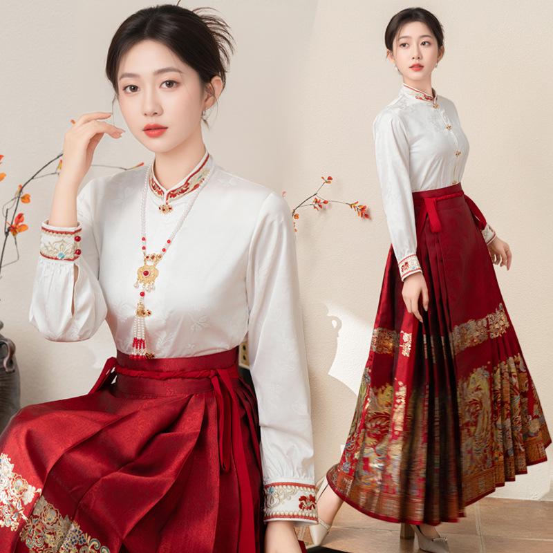

2026 Spring Red Hanfu Style National Wind Ensemble: Plus Size China-Inspired Shirt and Ma Mian Skirt for Daily Wear or Weddings XL