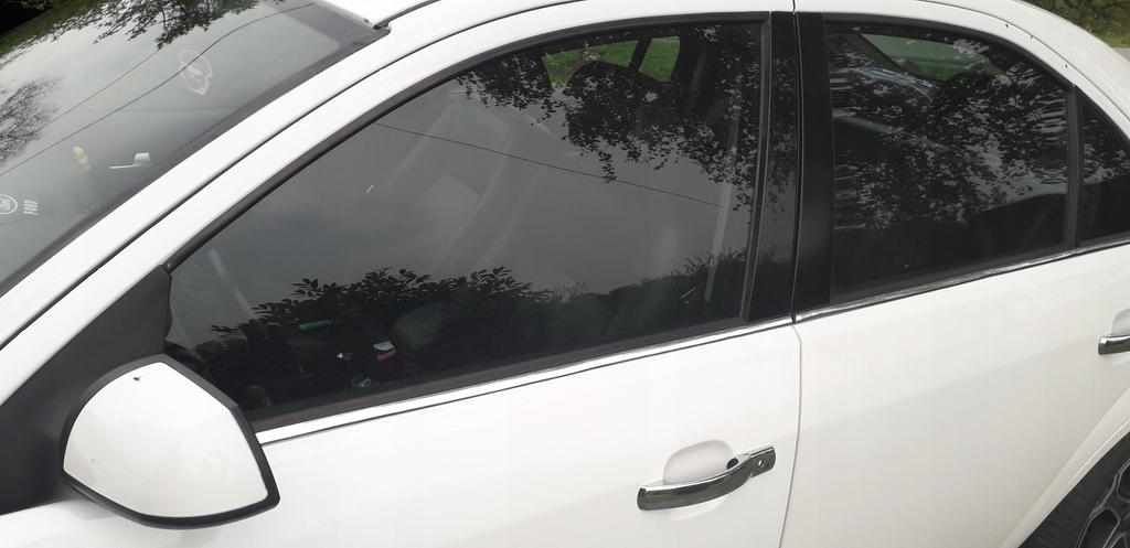 Ford MONDEO MK III Mk3 HB - CHROME WINDOW MOULDS
