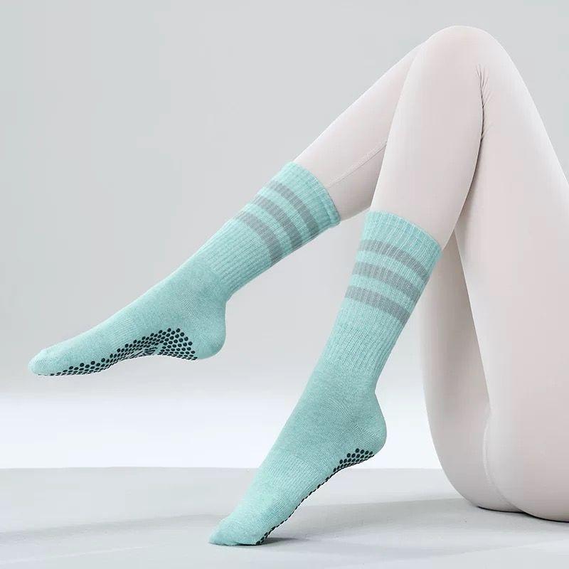 

Носки для йоги Нескользящие Профессиональные Женские Носки для пилатеса Носки с пальцами Носки с раздельными пальцами Носки для йоги с длинным голенищем Фитнес-носки Heattech Waterfall Blue