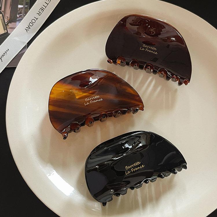 Retro Women's Acetate Claw Clip - High-End Bun and Shark Hair Accessory