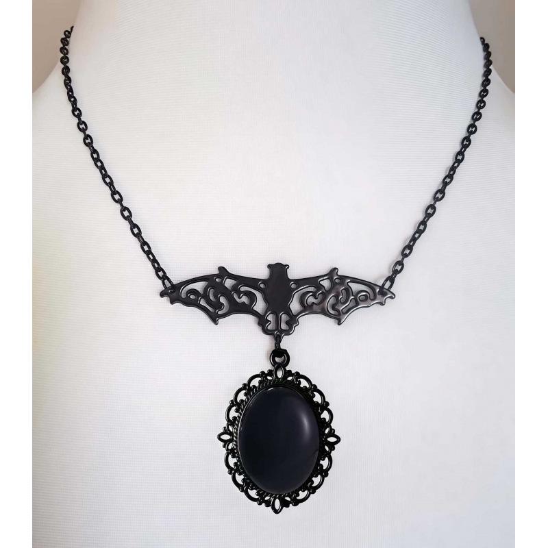 Gothic Bat Crystal Necklace - Women's Halloween Fashion Jewelry